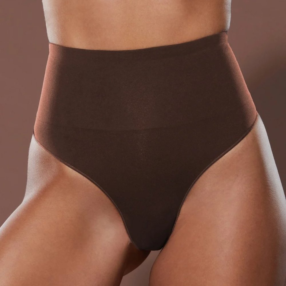 Yitty/Fabletics - Nearly Naked Shaping High Waist Thong - XS/S - Brown